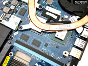 4 GB of the maximum 8 GB DDR3 RAM are already soldered tight.