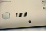 Although the position of the speakers on the underside is unfavorable their sound is acceptable. Although the position of the speakers on the underside is unfavorable their sound is acceptable.