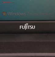 Windows 7 Home Premium is used as the operating system.
