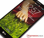 5.2-inch, Full HD, IPS-LCD screen