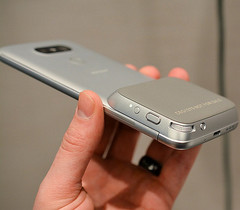 LG G5 CAM Plus camera module accessory