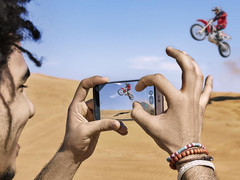 LG celebrates worldwide launch of the G5 with features overview