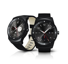 LG G Watch R smartwatch with full circle P-OLED display