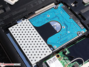 The hard disk has a height of only seven millimeters. SSD memories are also available in this height.