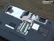 The Lenovo B560's innards don't seem to be particularly interesting.
