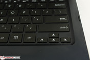 Small Arrow keys encourage scrolling with the touchscreen instead