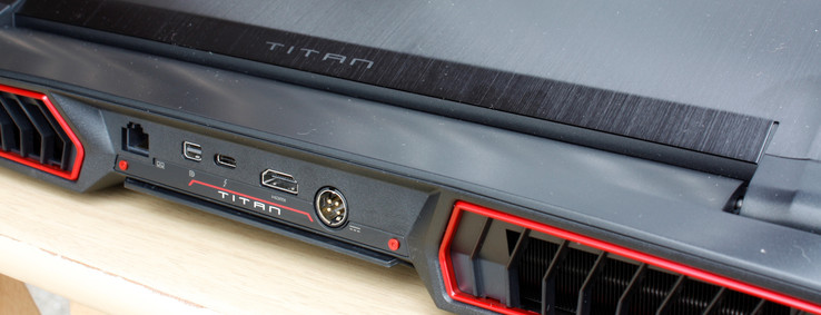 MSI GT73VR 6RF TITAN