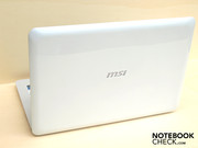 The white variant attracts attention with a shining display lid and illuminated MSI logo
