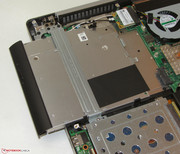 ...the optical drive can be taken out (screenshot: N550JV-CN201H GT 750M).