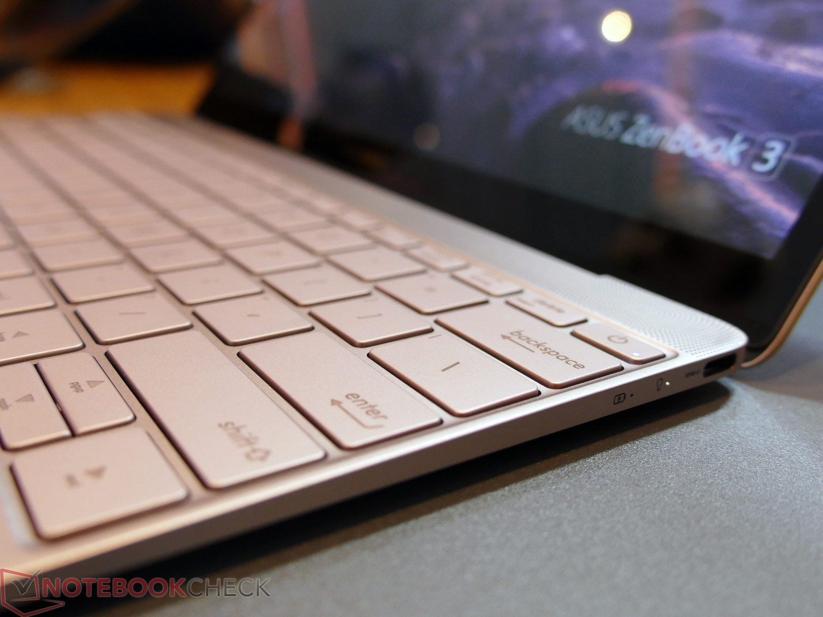 Asus Unveils Zenbook 3 Ultrabook Starting At 1000 Usd