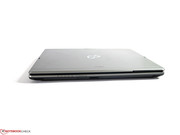 The exterior has developed positively compared to its predecessor Fujitsu Lifebook T901.