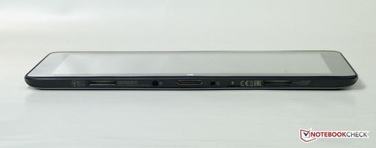Tablet includes MicroSD, headset and power ports