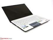 It accommodates a 14 inch screen in a 13.3 inch case.