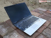 The 17.3 incher is a plain laptop without aluminum bells and whistles.