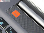 The two JBL-speakers above the keys The two JBL-speakers above the keys