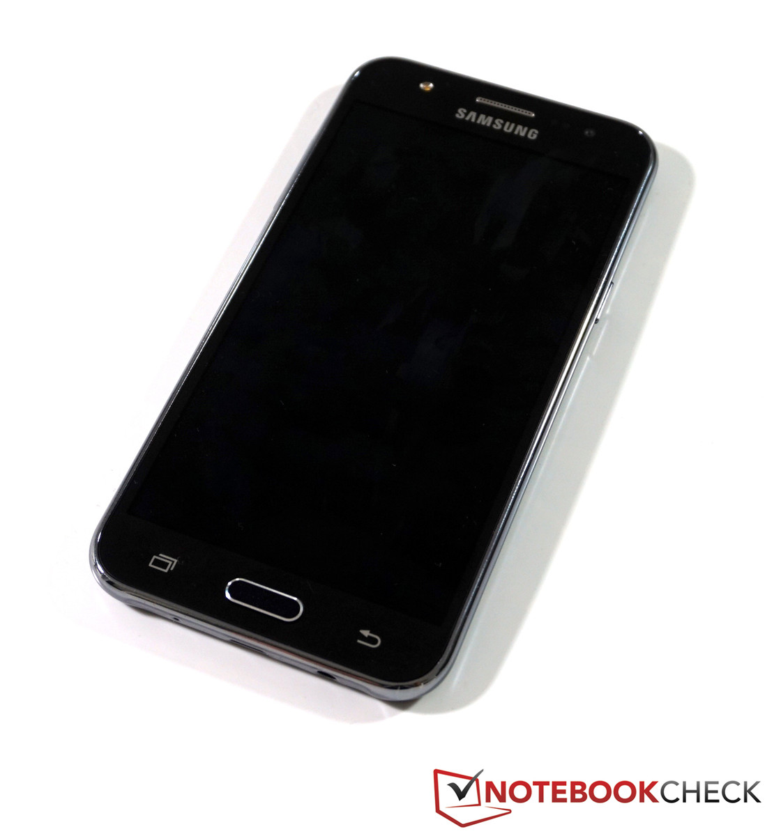 Samsung Galaxy J5 Smartphone Review - NotebookCheck.net Reviews