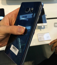 Techzoom.it uploaded these pictures that are supposed to show the Note 5 from different angles (Picture: Techzoom.it)