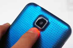 Samsung Galaxy S5 fingerprint sensor