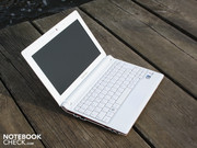 Commendable: the 10-inch screen has a matt finish.