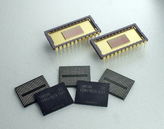 Samsung NAND flash memory chips