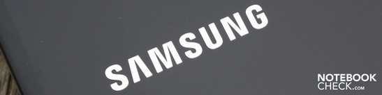 Samsung QX412-S01DE: Powerful Sandy Bridge processor and exemplary ergonomics.