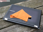 The user should have a polishing cloth for the glossy surfaces on the lid and on the display bezel.
