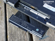 The battery can be permanently removed in use (no feet).