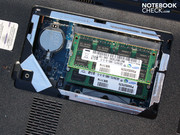 The RAM configuration of 2x 4GB is a highlight.