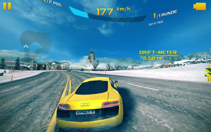 Not quite lag-free even in medium details: Asphalt 8.