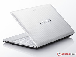 Sony Vaio VPC-EH1M1E/W.G4