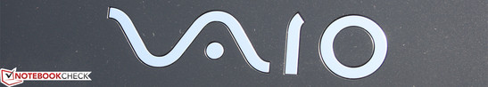 Sony Vaio VPC-SE1Z9E/B: Luxury business with all gimmicks? Sony Vaio VPC-SE1Z9E/B: Luxury business with all gimmicks?