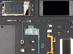 Sony Xperia X gets a detailed teardown