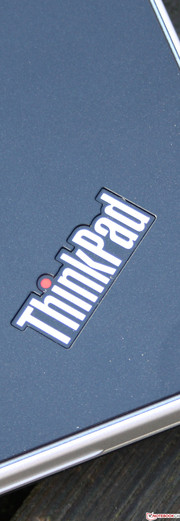 ThinkPad Edge 11: The Athlon II Neo X2 K345 lags behind the Core i3-380UM.
