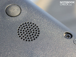 A mini-subwoofer ensures for decent bass. A mini-subwoofer ensures for decent bass.