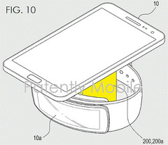Samsung wireless charger for simultaneous charging of smartphone and smartwatch
