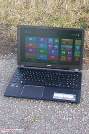 The Aspire V5-552G outdoors.