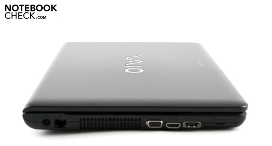 Sony Vaio VPC-EB3Z1E/BQ: Plain looks, but technically cutting edge