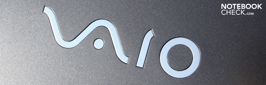 Sony Vaio VPC-EB4X1E/BQ: FullHD consumer with strong hardware for not even 850 euros. Is there a catch? Sony Vaio VPC-EB4X1E/BQ: FullHD consumer with strong hardware for not even 850 euros. Is there a catch?