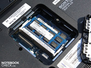 The DDR3 RAM (2 x 2.048 GB) as two modules can be easily accessed.