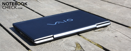 Sony Vaio VPC-SB1Z9E/B: The pre-series configuration with Core i5-2520M isn't available in shops