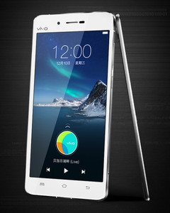 Vivo X5 Max 5.5-inch Full HD smartphone with 2 GB memory, 16 GB internal storage, up to 128 GB microSD support and quad-core Snapdragon processor