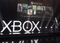 Xbox One will get Windows 10 in November