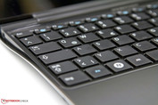 Samsung Series 9 900X1B keyboard