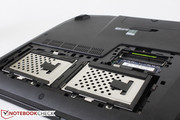 Easy accessibility to 2x 2.5-inch drives and 2x SODIMM slots