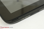 Stereo speakers near the bottom front corners of the tablet Stereo speakers near the bottom front corners of the tablet