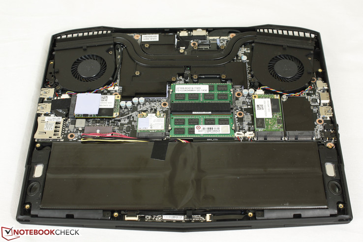 Easy maintenance. Note the three mSATA bays (two occupied and one available)