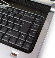 The notebook's keyboard is practically identical to that of the XPS M1530 and offers a very pleasant light typing feel.