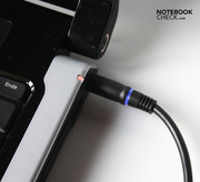 There's an LED integrated into the adapters cable that shows that the adapter is connected to the mains