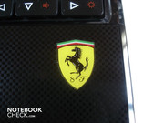 The Ferrari-Logo can even be found on the wrist rests.