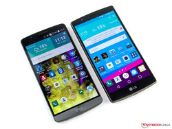 The screen in the G4 (right) looks brighter and higher in contrast than its precursor.
